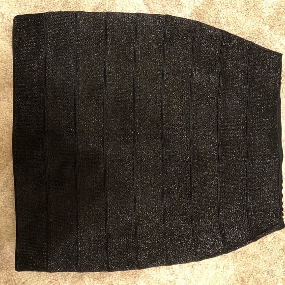 Skirt - Picture 1 of 3